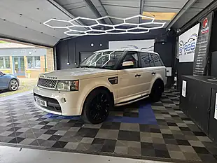 Used 2011 Land Rover Range Rover Sport Autobiography Sport White - Interior and Exterior details 7