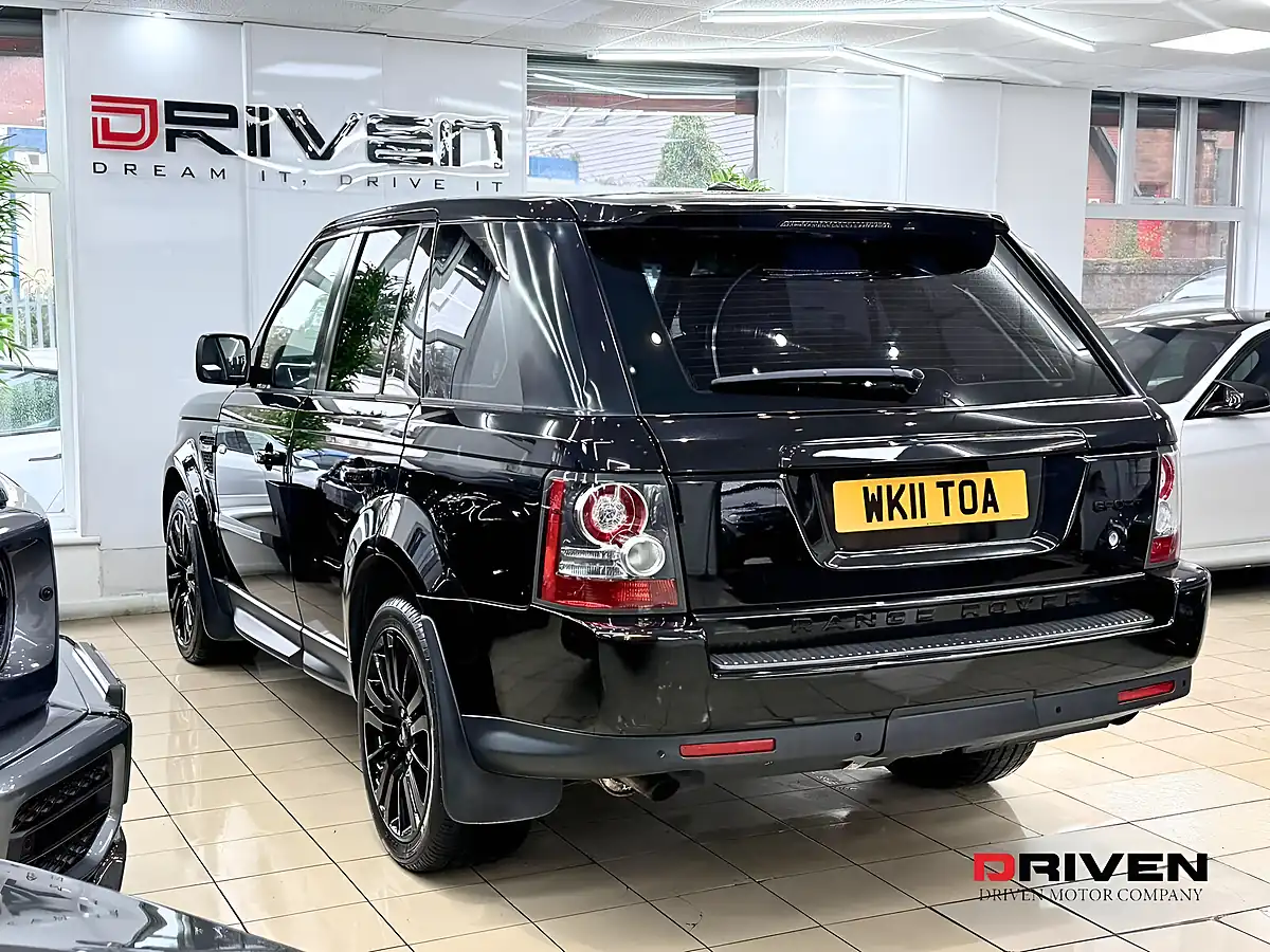 Used 2011 Land Rover Range Rover Sport Hse Black - Interior and Exterior details 2