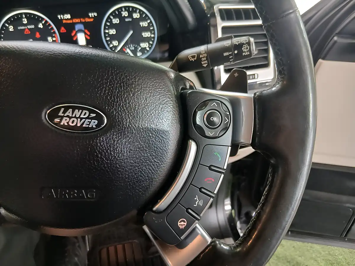 Used 2011 Land Rover Range Rover Vogue Black - Interior and Exterior details 16