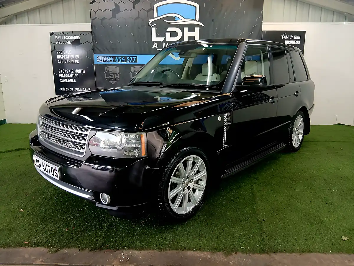 Used 2011 Land Rover Range Rover Vogue Black - Interior and Exterior details 7