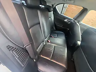 Used 2011 Lexus Ct Se-L White - Interior and Exterior details 16