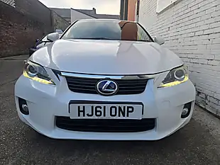 Used 2011 Lexus Ct Se-L White - Interior and Exterior details 2