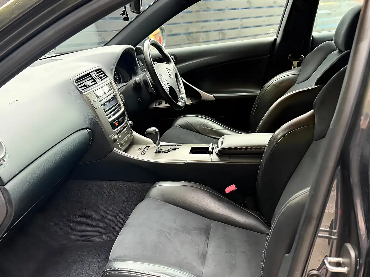 Used 2011 Lexus Is F Sport Grey - Interior and Exterior details 7