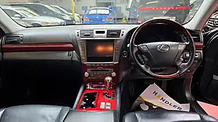 Used 2011 Lexus Ls Premier Lwb Black - Interior and Exterior details 4