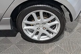 Used 2011 Mazda 2 Takuya Silver - Interior and Exterior details 11