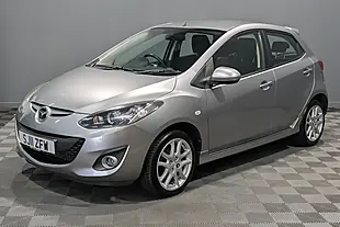 Used 2011 Mazda 2 Takuya Silver - Interior and Exterior details 4