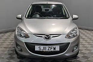 Used 2011 Mazda 2 Takuya Silver - Interior and Exterior details 5
