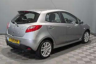 Used 2011 Mazda 2 Takuya Silver - Interior and Exterior details 7