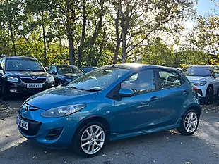 Used 2011 Mazda 2 Tamura Blue - Interior and Exterior details 2