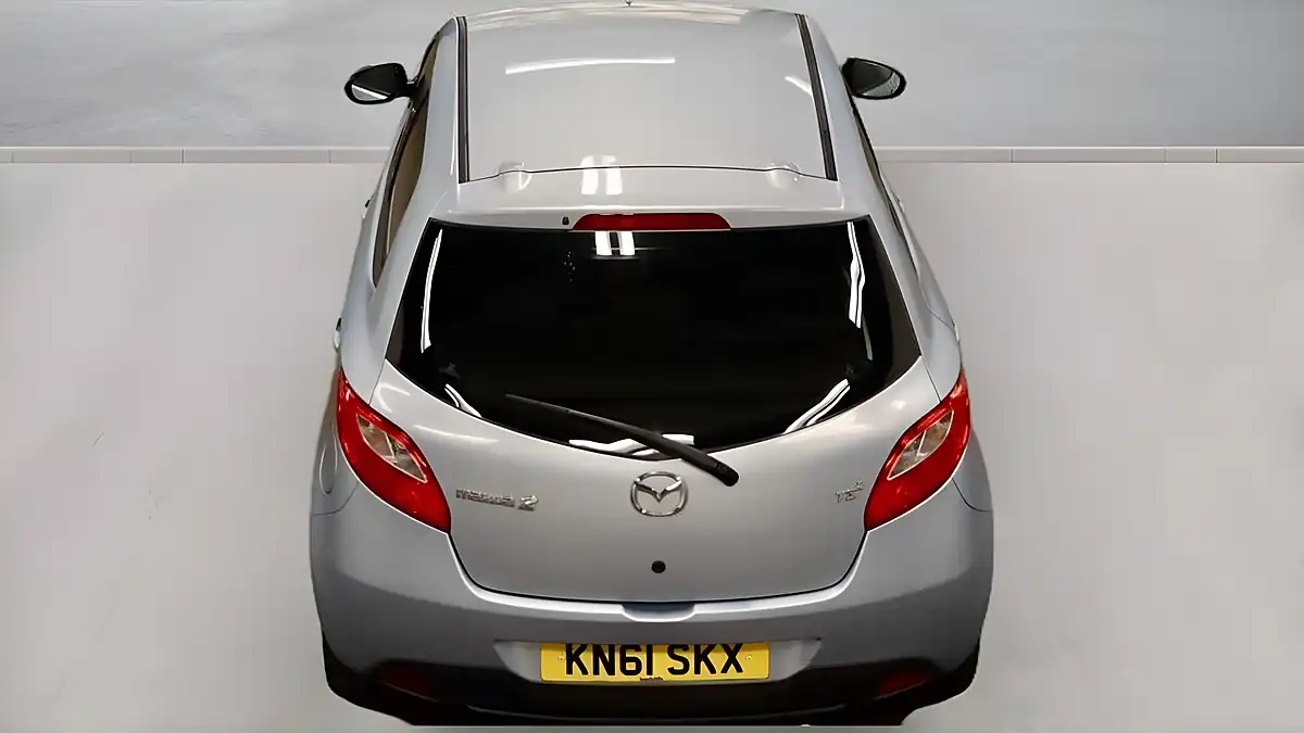Used 2011 Mazda 2 TS2 Blue - Interior and Exterior details 6