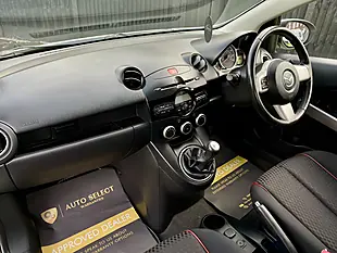 Used 2011 Mazda Mazda2 Black Limited Edition Crystal White - Interior and Exterior details 12