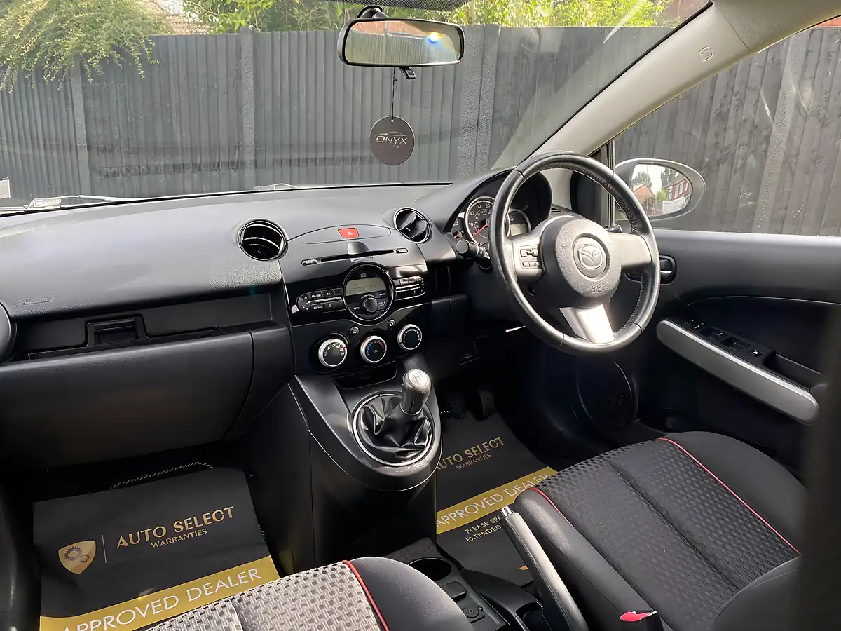 Used 2011 Mazda Mazda2 Black Limited Edition Crystal White - Interior and Exterior details 13