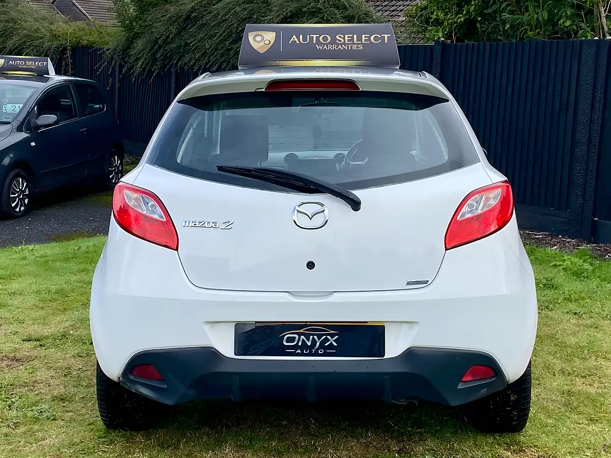 Used 2011 Mazda Mazda2 Black Limited Edition Crystal White - Interior and Exterior details 7