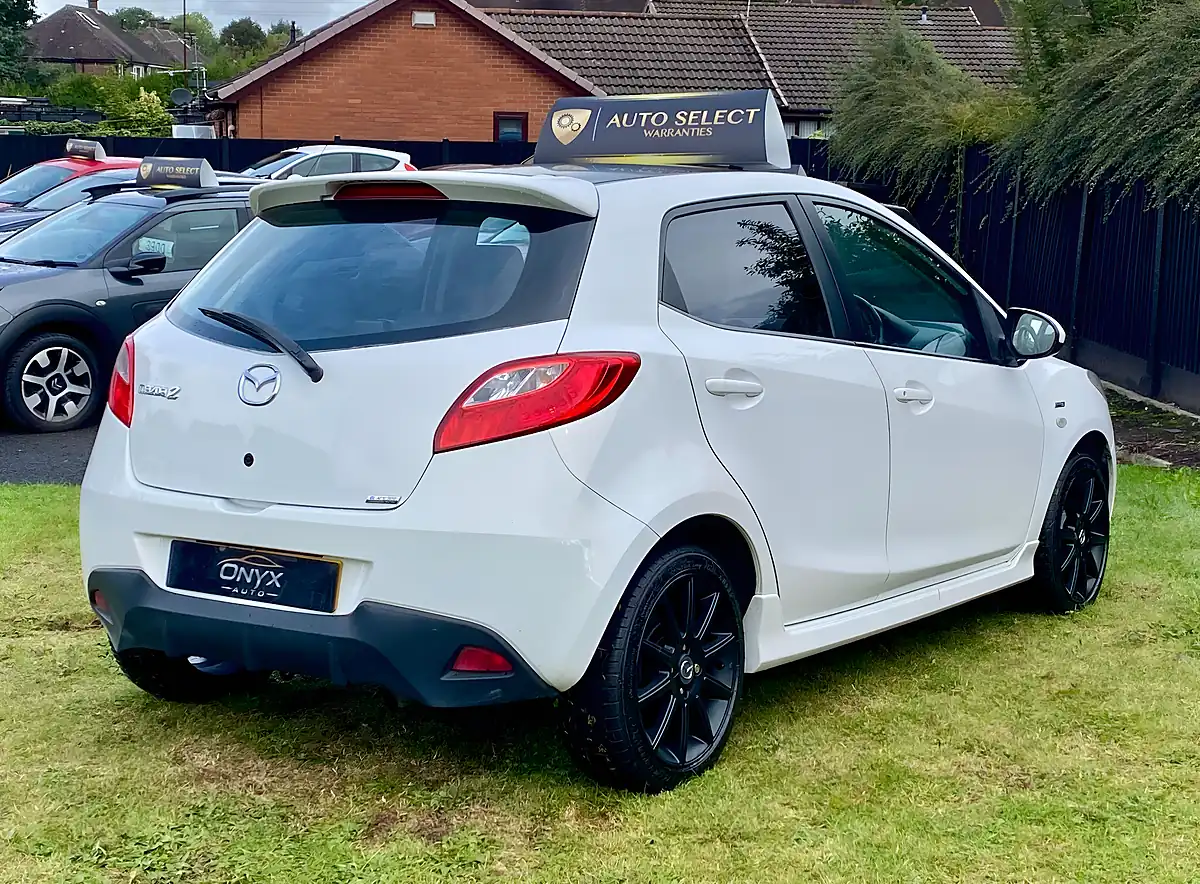 Used 2011 Mazda Mazda2 Black Limited Edition Crystal White - Interior and Exterior details 8