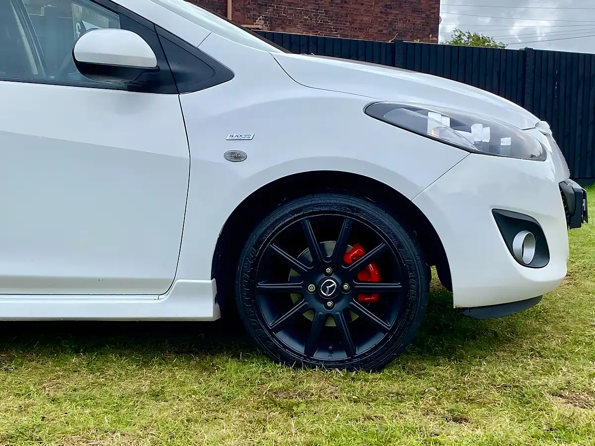 Used 2011 Mazda Mazda2 Black Limited Edition Crystal White - Interior and Exterior details 9
