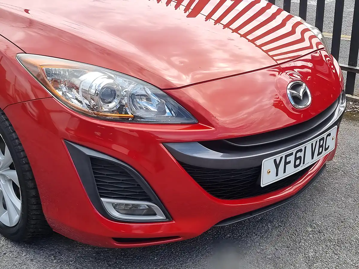 Used 2011 Mazda MAZDA3 Takuya Red - Interior and Exterior details 10