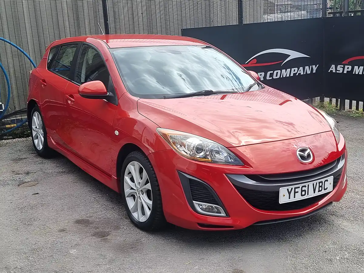 Used 2011 Mazda MAZDA3 Takuya Red - Interior and Exterior details 11