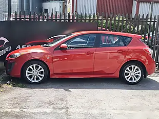 Used 2011 Mazda MAZDA3 Takuya Red - Interior and Exterior details 4