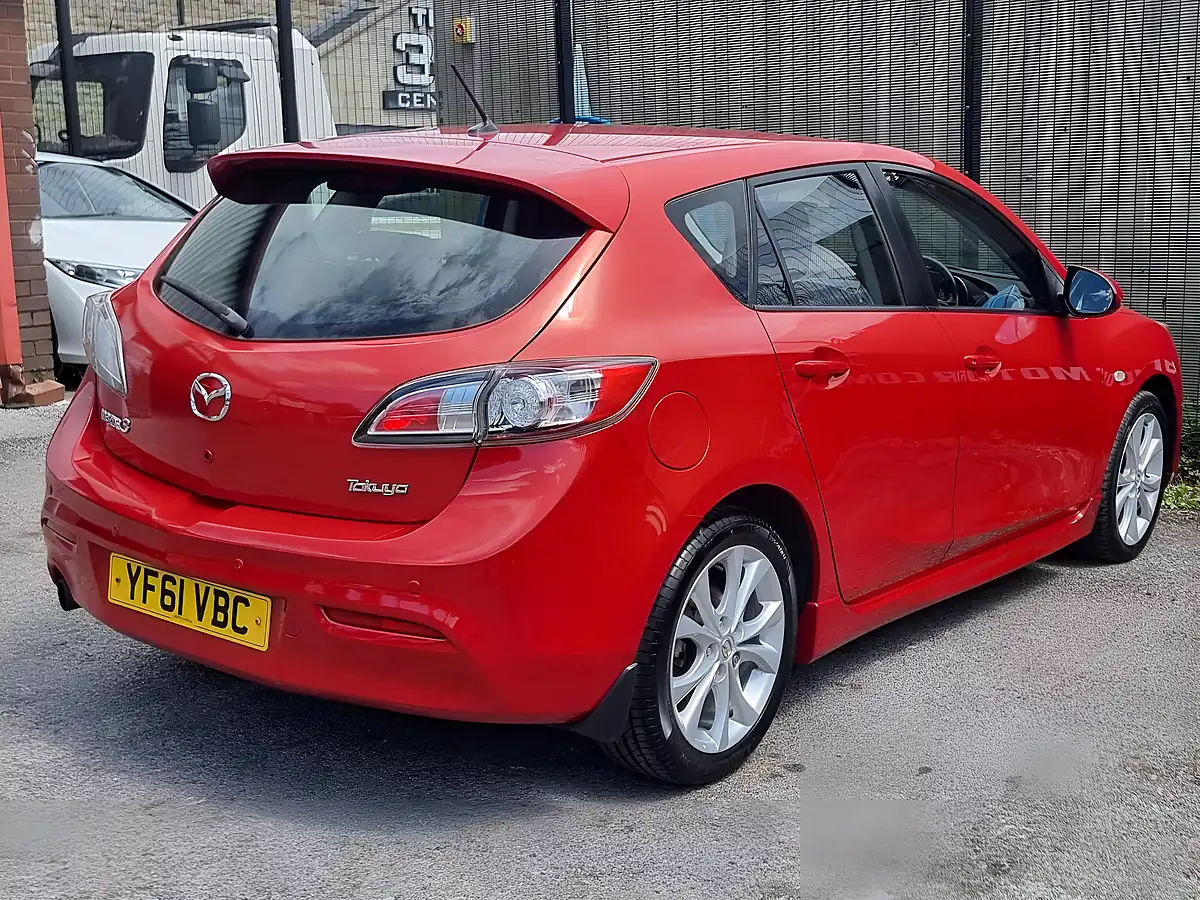 Used 2011 Mazda MAZDA3 Takuya Red - Interior and Exterior details 8