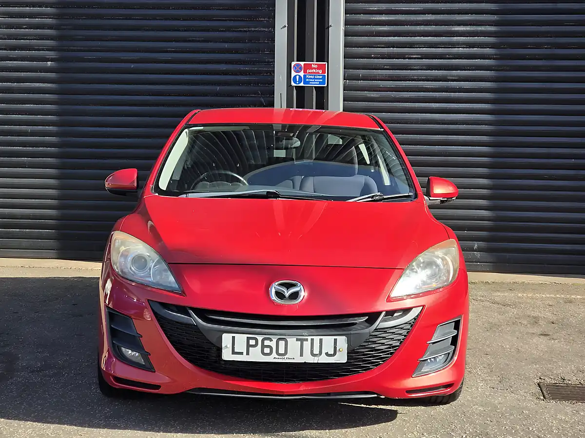 Used 2011 Mazda Mazda3 TS2 Red - Interior and Exterior details 5