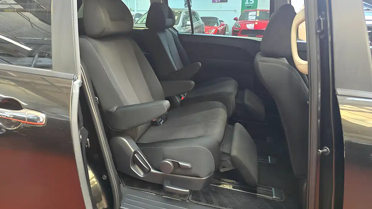Used 2011 Mazda MPV MPV 7 Seats Ulez Free Grey - Interior and Exterior details 12