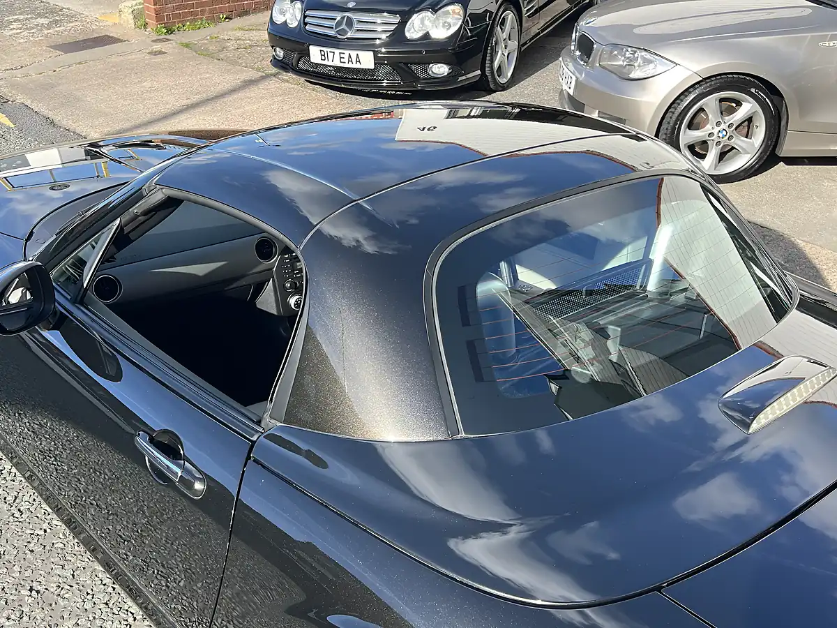 Used 2011 Mazda MX-5 Kendo Black - Interior and Exterior details 10