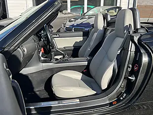 Used 2011 Mazda MX-5 Kendo Black - Interior and Exterior details 13