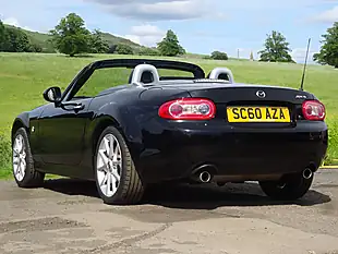Used 2011 Mazda MX-5 Sport Tech Black - Interior and Exterior details 16
