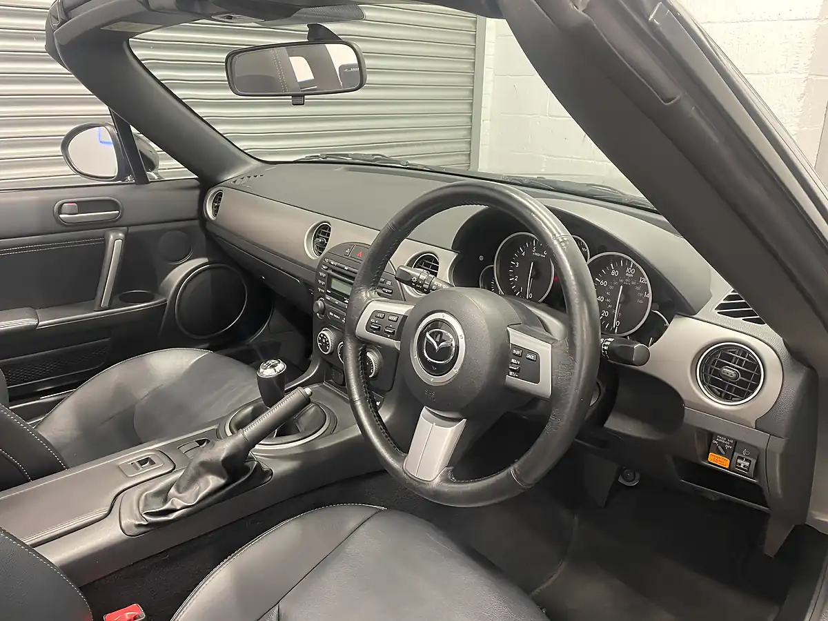 Used 2011 Mazda MX-5 Sport Tech Brilliant Black - Interior and Exterior details 17