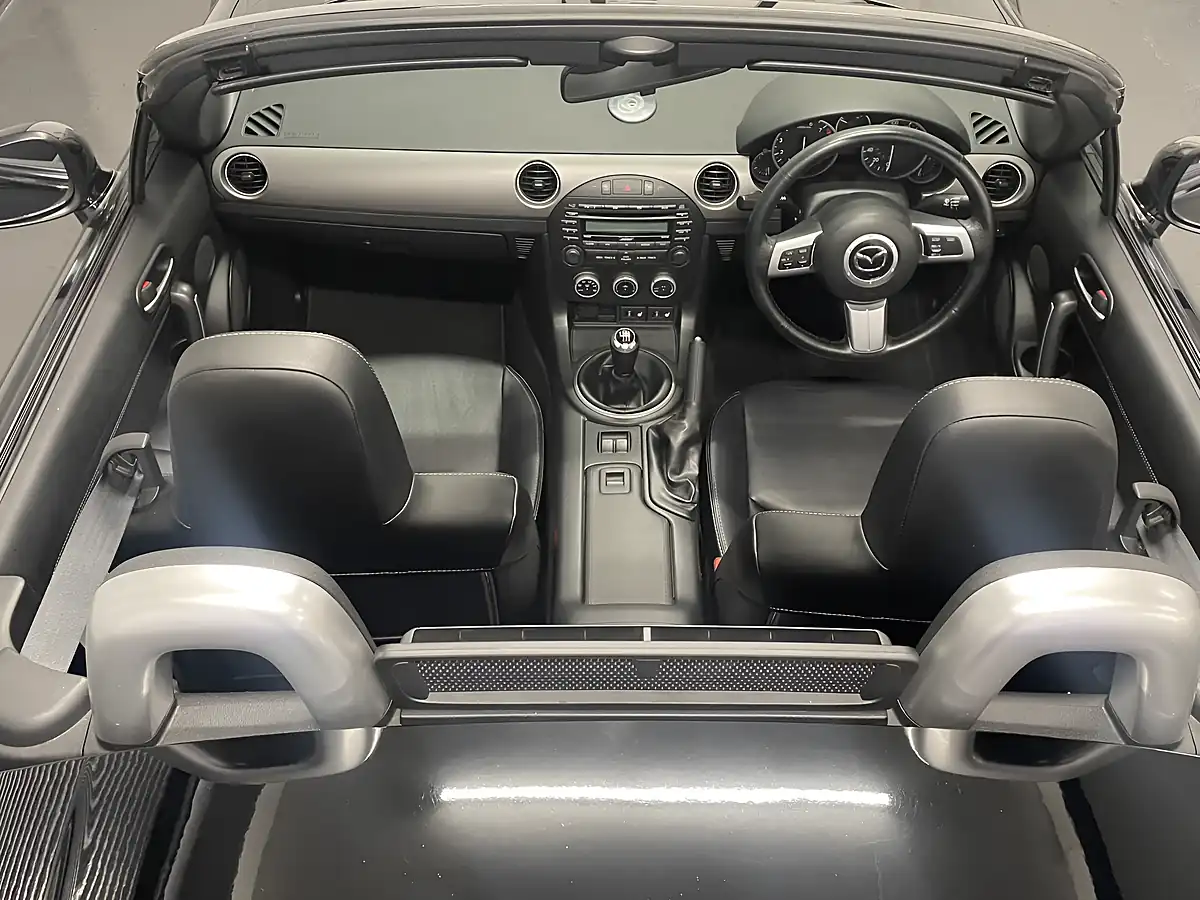 Used 2011 Mazda MX-5 Sport Tech Brilliant Black - Interior and Exterior details 18