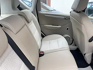 Used 2011 Mercedes-Benz a Class Avantgarde Se Black - Interior and Exterior details 19