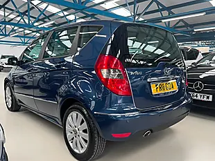 Used 2011 Mercedes-Benz a Class Avantgarde Se Blue - Interior and Exterior details 6