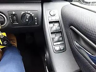 Used 2011 Mercedes-Benz a Class Avantgarde Se Blue - Interior and Exterior details 17