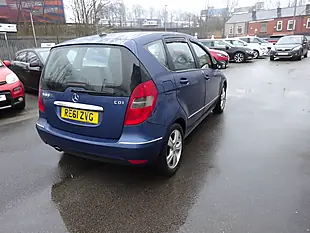 Used 2011 Mercedes-Benz a Class Avantgarde Se Blue - Interior and Exterior details 8