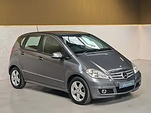 Used 2011 Mercedes-Benz a-Class Avantgarde Se Mountain Grey - Interior and Exterior details 18
