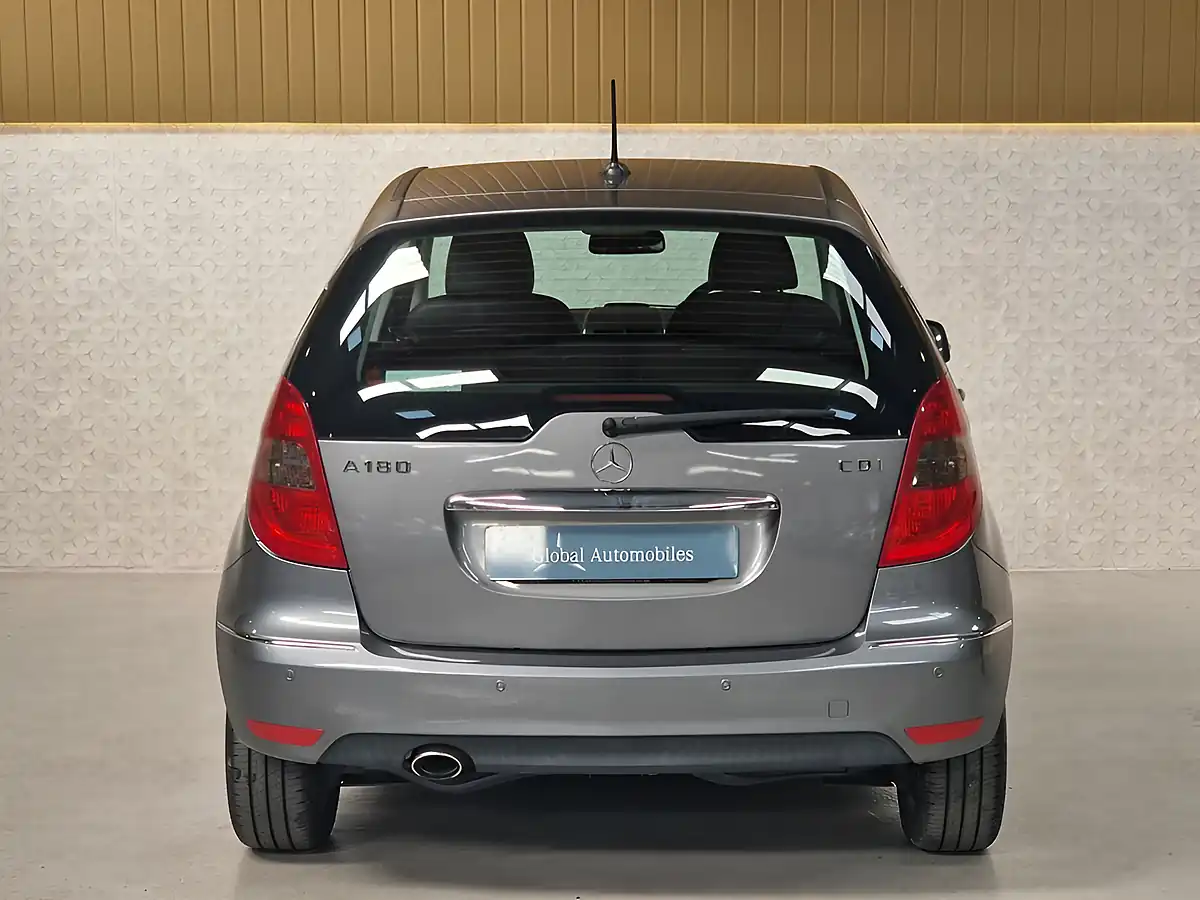 Used 2011 Mercedes-Benz a-Class Avantgarde Se Mountain Grey - Interior and Exterior details 19