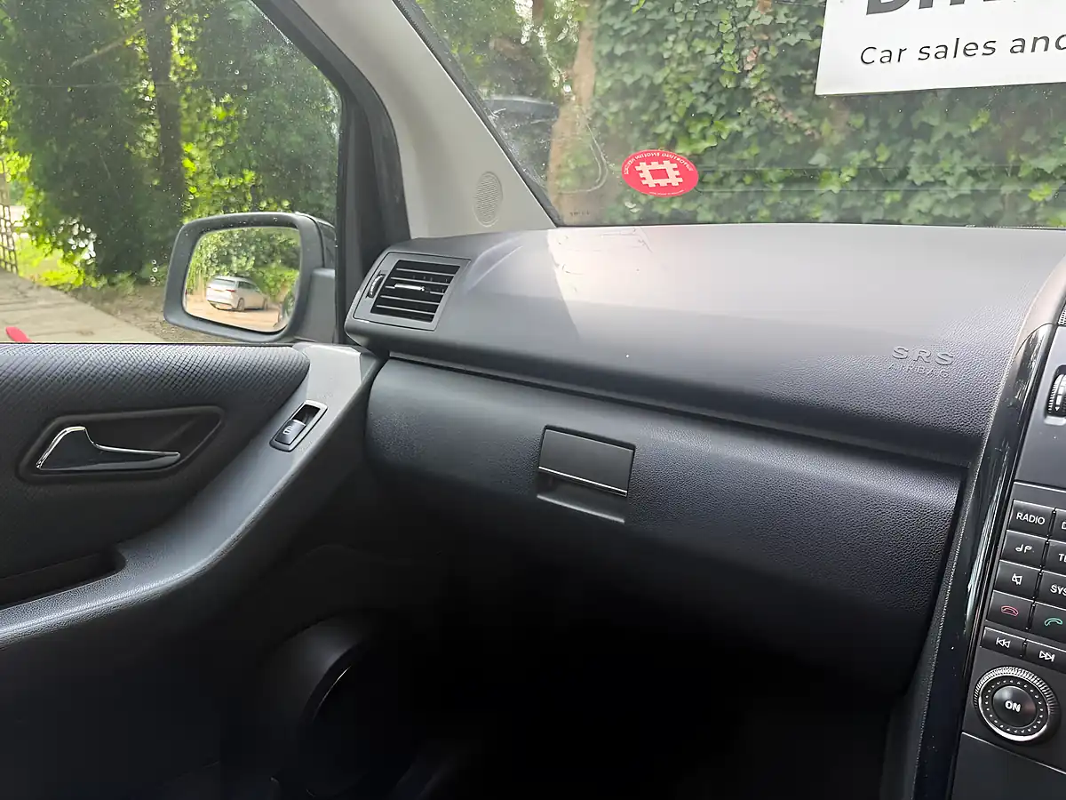Used 2011 Mercedes-Benz a Class Classic Se Black - Interior and Exterior details 16