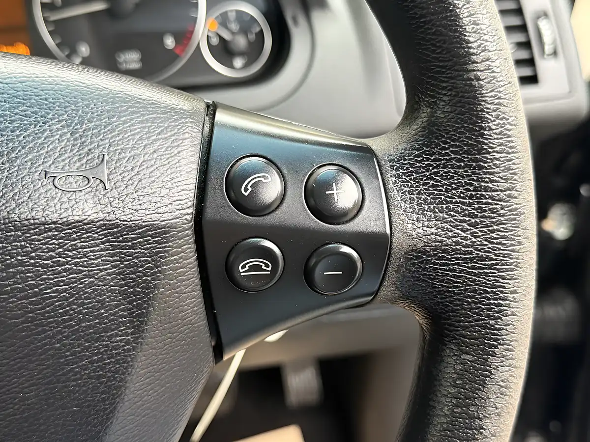 Used 2011 Mercedes-Benz a Class Classic Se Black - Interior and Exterior details 15
