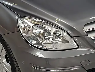 Used 2011 Mercedes-Benz B-Class Se Mountain Grey - Interior and Exterior details 13