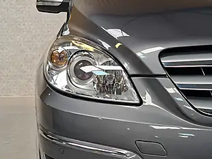 Used 2011 Mercedes-Benz B-Class Se Mountain Grey - Interior and Exterior details 6