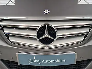 Used 2011 Mercedes-Benz B-Class Se Mountain Grey - Interior and Exterior details 7