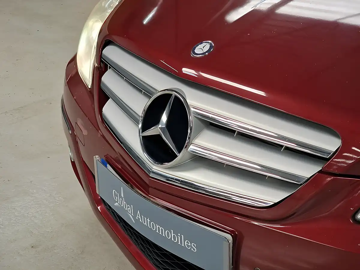 Used 2011 Mercedes-Benz B-Class Sport Saturn Red Metallic - Interior and Exterior details 6