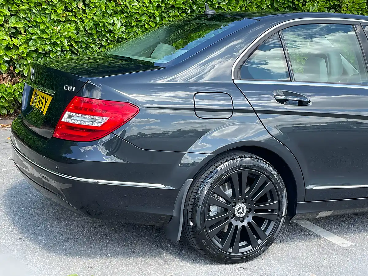Used 2011 Mercedes-Benz C Class Elegance Magnetite Black - Interior and Exterior details 18