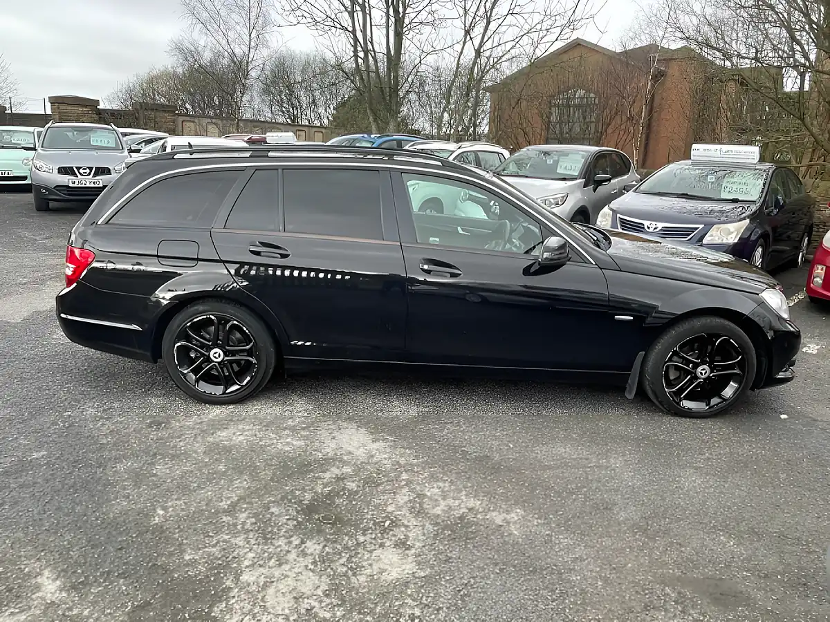 Used 2011 Mercedes-Benz C Class Se Edition 125 Black - Interior and Exterior details 15