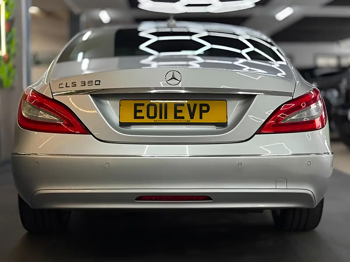 Used 2011 Mercedes-Benz Cls Blueefficiency [13X Services, Sat Nav & Leather] Silver - Interior and Exterior details 2