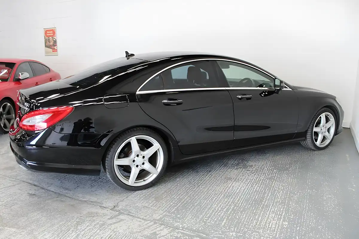 Used 2011 Mercedes-Benz Cls Sport Black - Interior and Exterior details 8