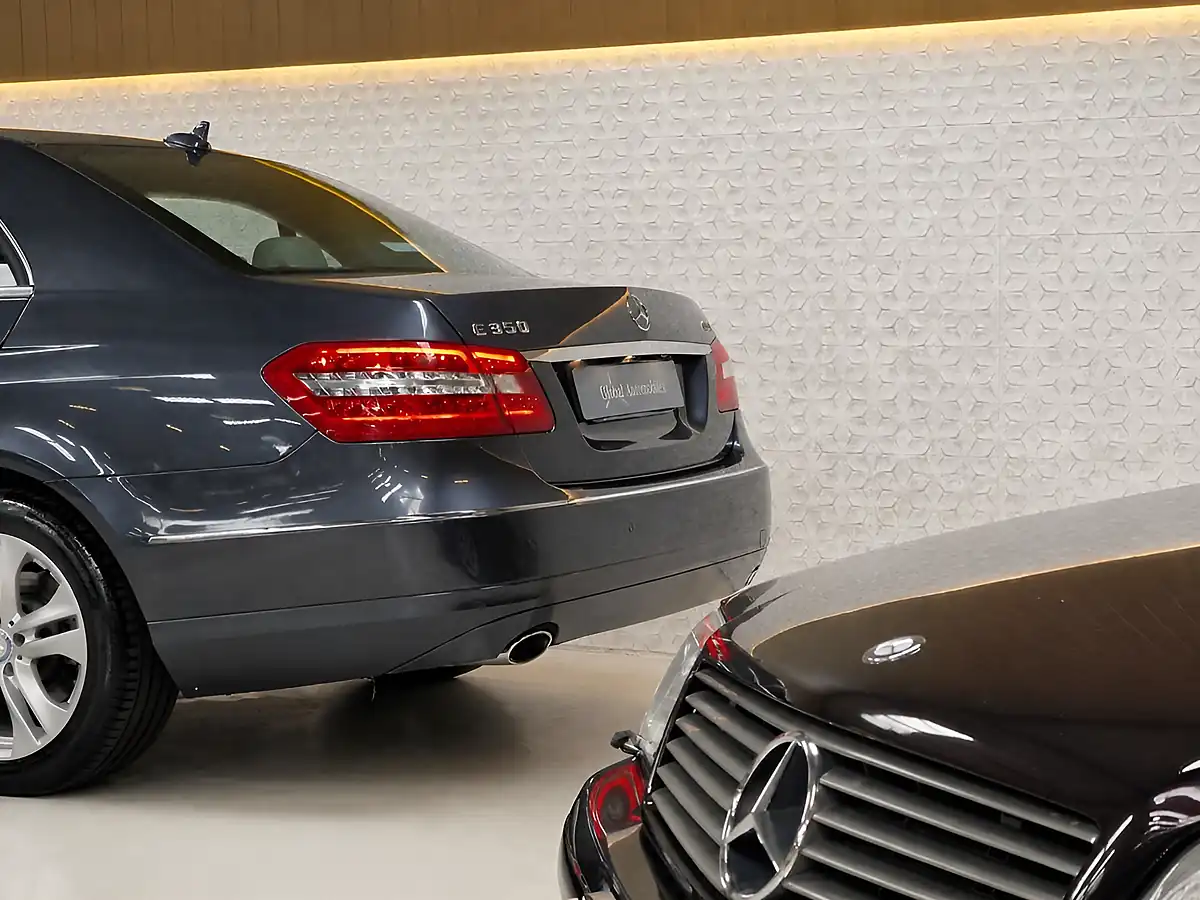 Used 2011 Mercedes-Benz E Class Avantgarde Tenorite Grey - Interior and Exterior details 12