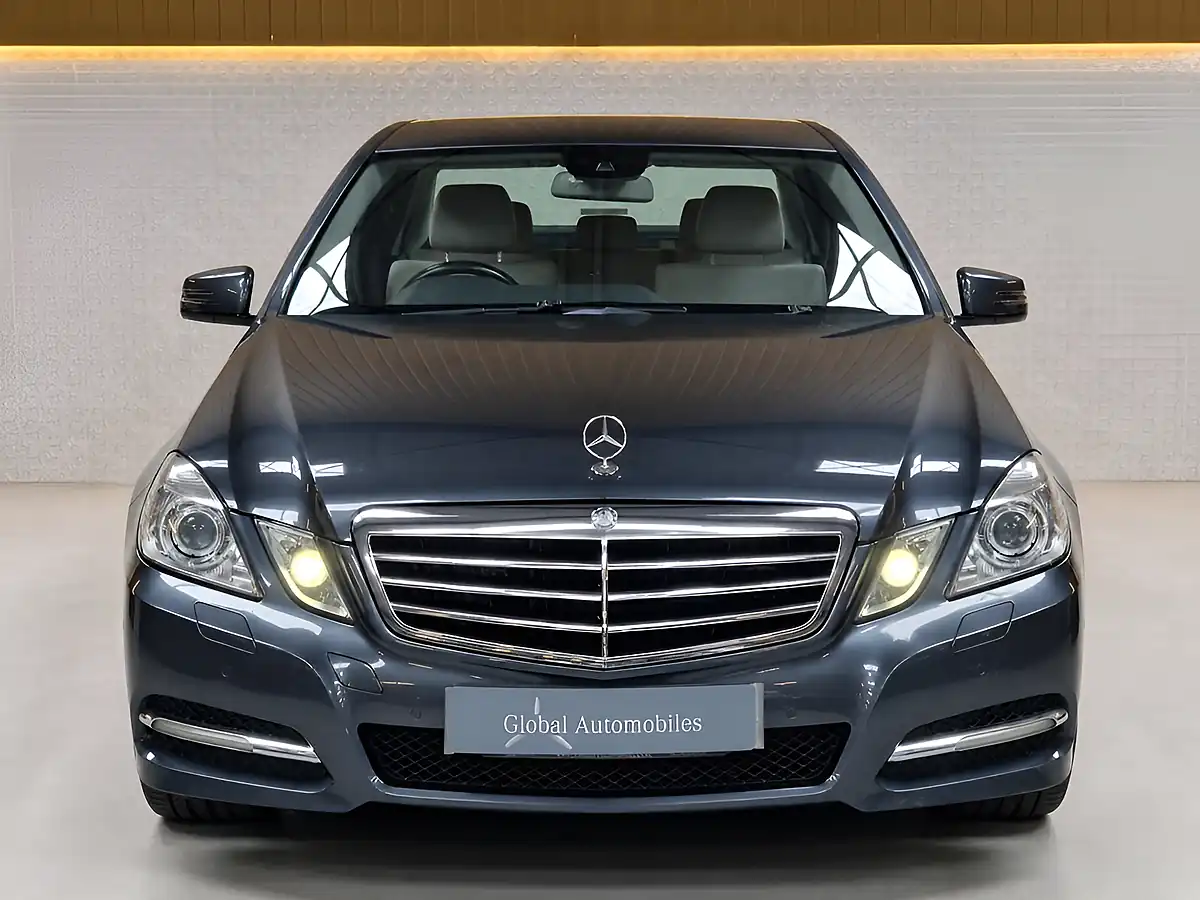 Used 2011 Mercedes-Benz E Class Avantgarde Tenorite Grey - Interior and Exterior details 7