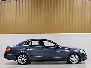 Used 2011 Mercedes-Benz E Class Avantgarde Tenorite Grey - Interior and Exterior details 8