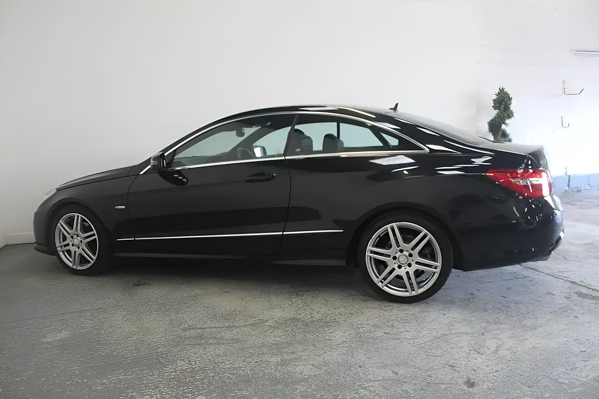 Used 2011 Mercedes-Benz E Class Sport Black - Interior and Exterior details 7